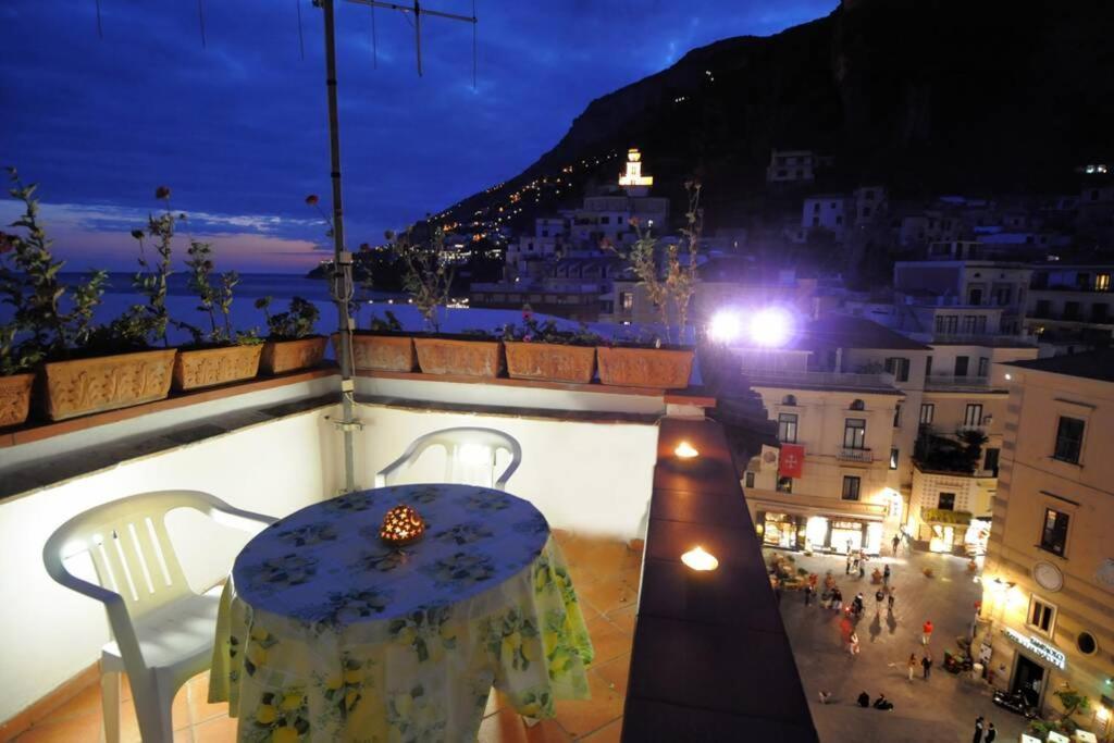 Mamma Rosanna - Apartment In Amalfi With Terrace Экстерьер фото